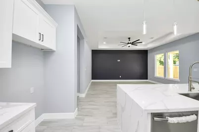 406 S Iowa Street, La Porte, TX 77571 - Photo 16