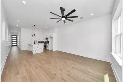 5029 Broom Street #B, Houston, TX 77091 - Photo 6