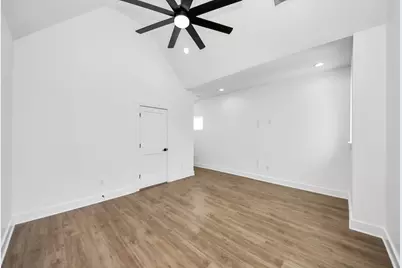 5029 Broom Street #B, Houston, TX 77091 - Photo 8