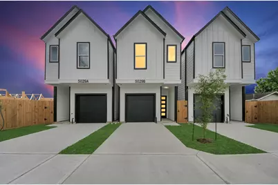5029 Broom Street #B, Houston, TX 77091 - Photo 2