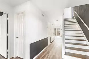 8302 Nairn St, Houston, TX 77074 - Photo 4