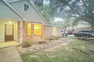 9631 Stockwell, Houston, TX 77083 - Photo 2