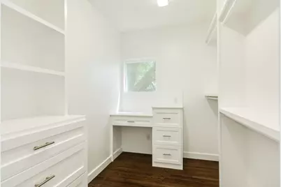 4702 Avenue Bernardo De Galvez, Galveston, TX 77551 - Photo 28