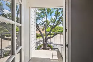 7483 Brompton St, Houston, TX 77025 - Photo 30