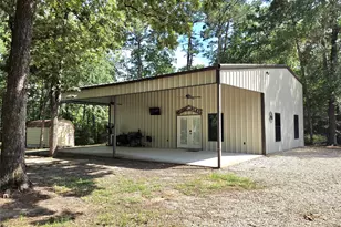 51 Roatan Dr, Point Blank, TX 77364 - Photo 2