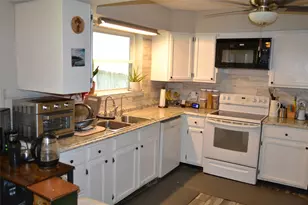 10530 Permian Dr, Sugar Land, TX 77498 - Photo 30