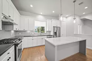 365 Eado Park Cir, Houston, TX 77020 - Photo 14