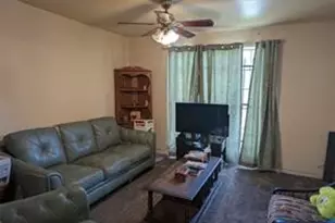 4913 Elysian St, Houston, TX 77009 - Photo 2