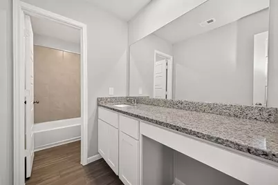 15610 Coneflower Hills Drive, Houston, TX 77090 - Photo 32