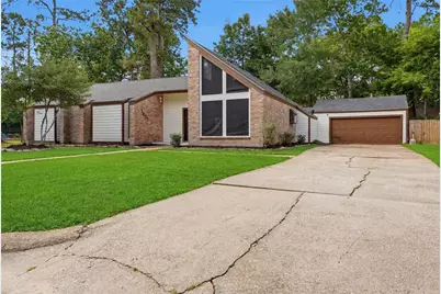 1907 Tangle Lake Drive, Houston, TX 77339 - Photo 2
