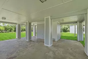 4416 Thompson St, Hitchcock, TX 77563 - Photo 24