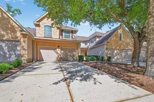 18 W Greenhill Terrace Pl, The Woodlands, TX 77382 - Photo 2