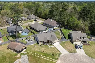 505 Cliffbrook Cir, Cleveland, TX 77327 - Photo 22