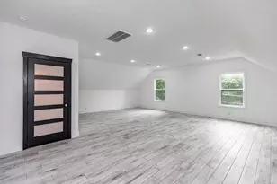1380 Thomas Rd, Beaumont, TX 77706 - Photo 32