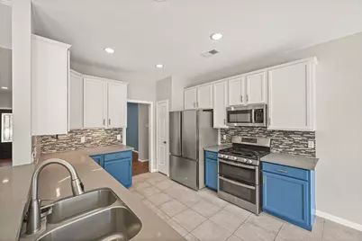 28802 Sapphire Circle, Magnolia, TX 77355 - Photo 10