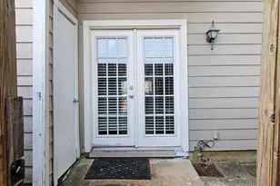 11710 Southlake Dr, Houston, TX 77077 - Photo 4