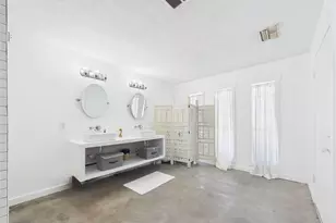 3037 County Rd 536, Alvin, TX 77511 - Photo 36