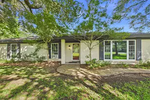 3037 County Rd 536, Alvin, TX 77511 - Photo 2
