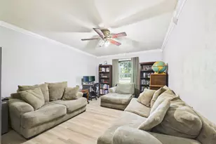 3037 County Rd 536, Alvin, TX 77511 - Photo 28