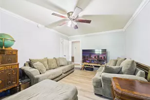 3037 County Rd 536, Alvin, TX 77511 - Photo 14