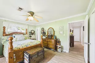 3037 County Rd 536, Alvin, TX 77511 - Photo 30