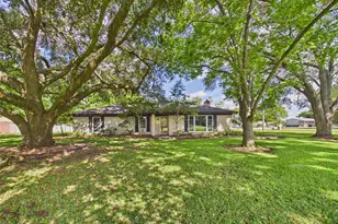 3037 County Rd 536, Alvin, TX 77511 - Photo 1