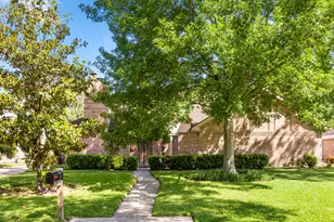 14014 Briar Pl Dr, Houston, TX 77077 - Photo 2