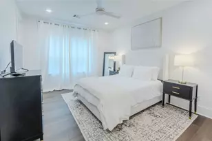 974 W 43rd St, Houston, TX 77018 - Photo 30