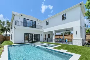 974 W 43rd St, Houston, TX 77018 - Photo 2