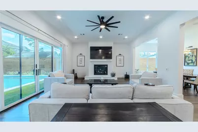 974 W 43rd Street, Houston, TX 77018 - Photo 10