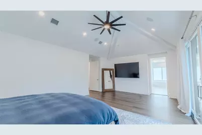 974 W 43rd Street, Houston, TX 77018 - Photo 14