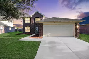 4805 E Columbary Dr, Rosenberg, TX 77471 - Photo 2