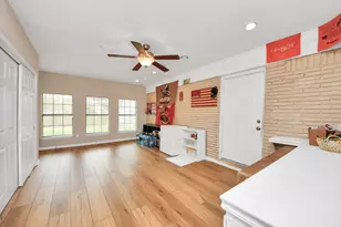 2806 Oak Dr, Dickinson, TX 77539 - Photo 30