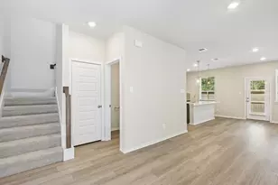 6328 Sapphire Ocean Dr, Houston, TX 77092 - Photo 14