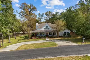 880 Paradise Dr, Coldspring, TX 77331 - Photo 4