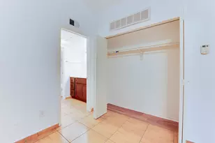 2021 Spenwick Dr, Houston, TX 77055 - Photo 14