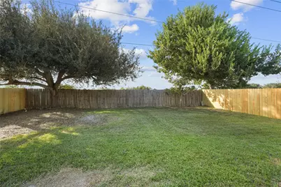 16614 W Ripple Ridge Drive, Houston, TX 77053 - Photo 24