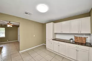 10117 Dulcimer St, Houston, TX 77051 - Photo 22