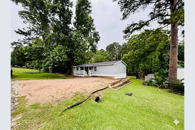 14447 W Lee Shore Drive, Willis, TX 77318 - Photo 2