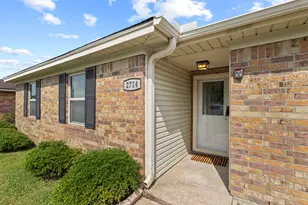 2714 Hughann St, Port Neches, TX 77651 - Photo 4