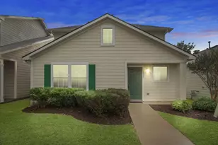 1617 Nichole Woods Dr, Houston, TX 77047 - Photo 2