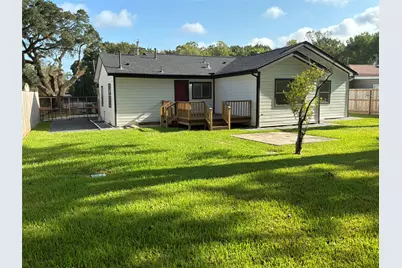 2740 Cos Street, Liberty, TX 77575 - Photo 2