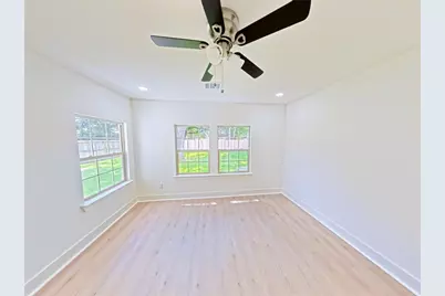 2740 Cos Street, Liberty, TX 77575 - Photo 18
