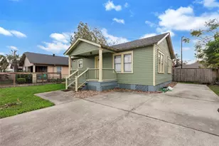 404 E 29th St, Houston, TX 77008 - Photo 8