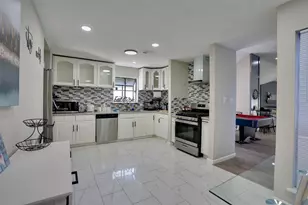 4010 Oak Terrace Ct, Houston, TX 77082 - Photo 2