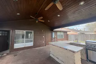 3723 Westmeadow Dr, Houston, TX 77082 - Photo 18