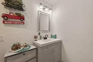 218 Beaumont Dr, Magnolia, TX 77354 - Photo 32