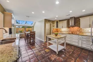 11422 Riverview Dr, Houston, TX 77077 - Photo 10