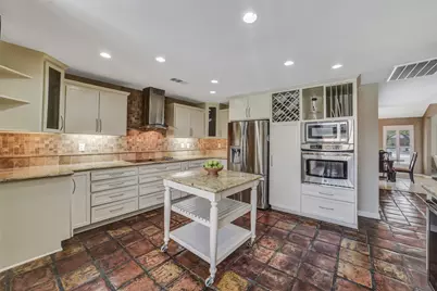 11422 Riverview Drive, Houston, TX 77077 - Photo 14