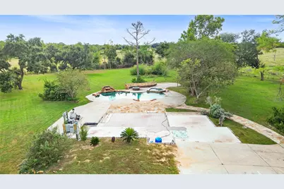 4003 Country Trails Street, Alvin, TX 77511 - Photo 8